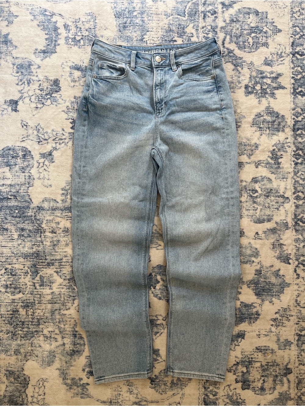 American Eagle Outfitters Straight Jeans - Light Blue Wash